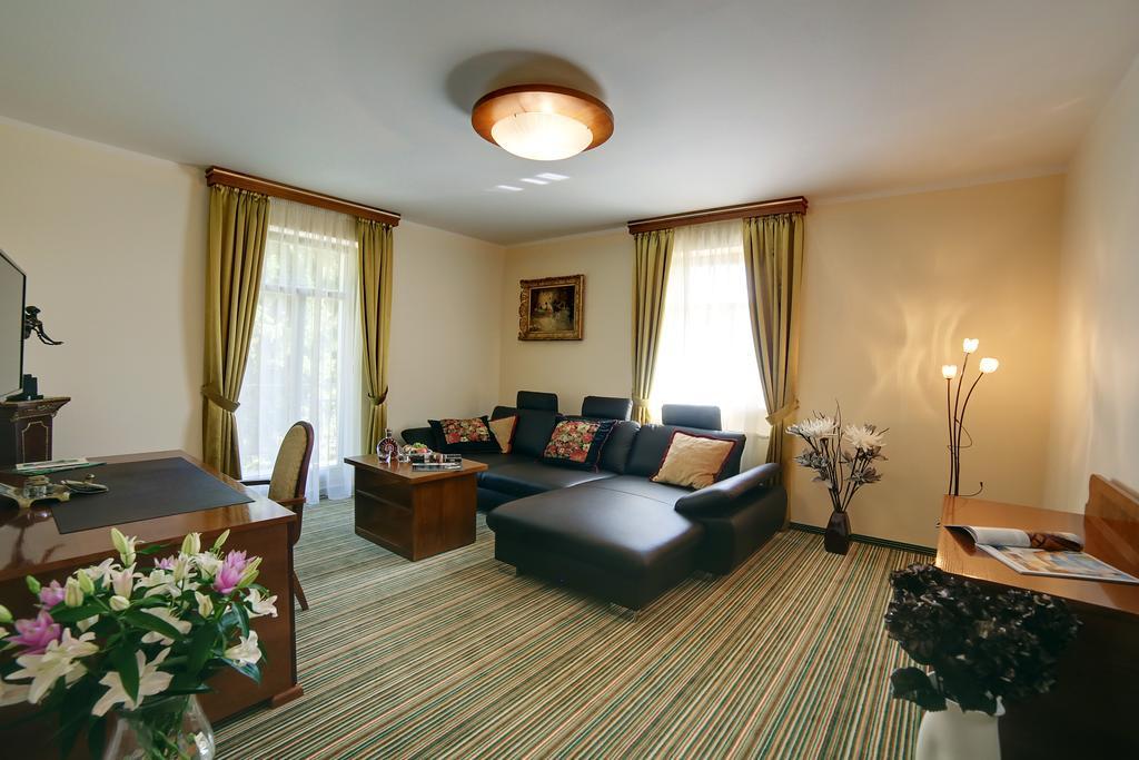 Parkhotel Forest Marianske Lazne Exterior foto