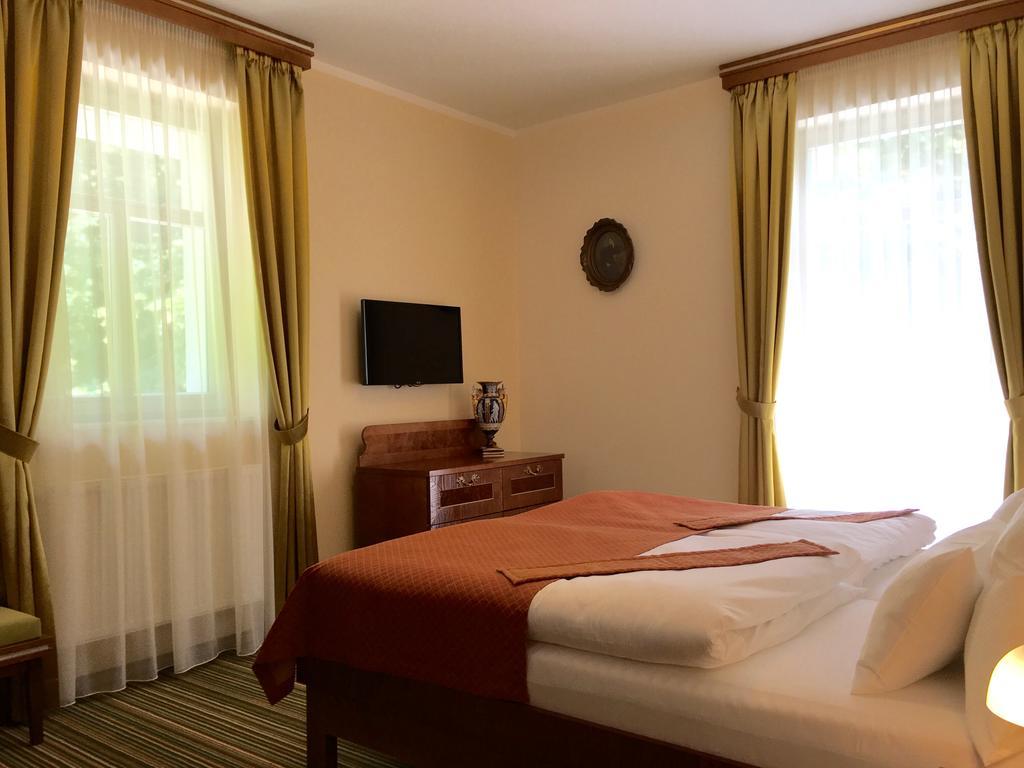 Parkhotel Forest Marianske Lazne Exterior foto